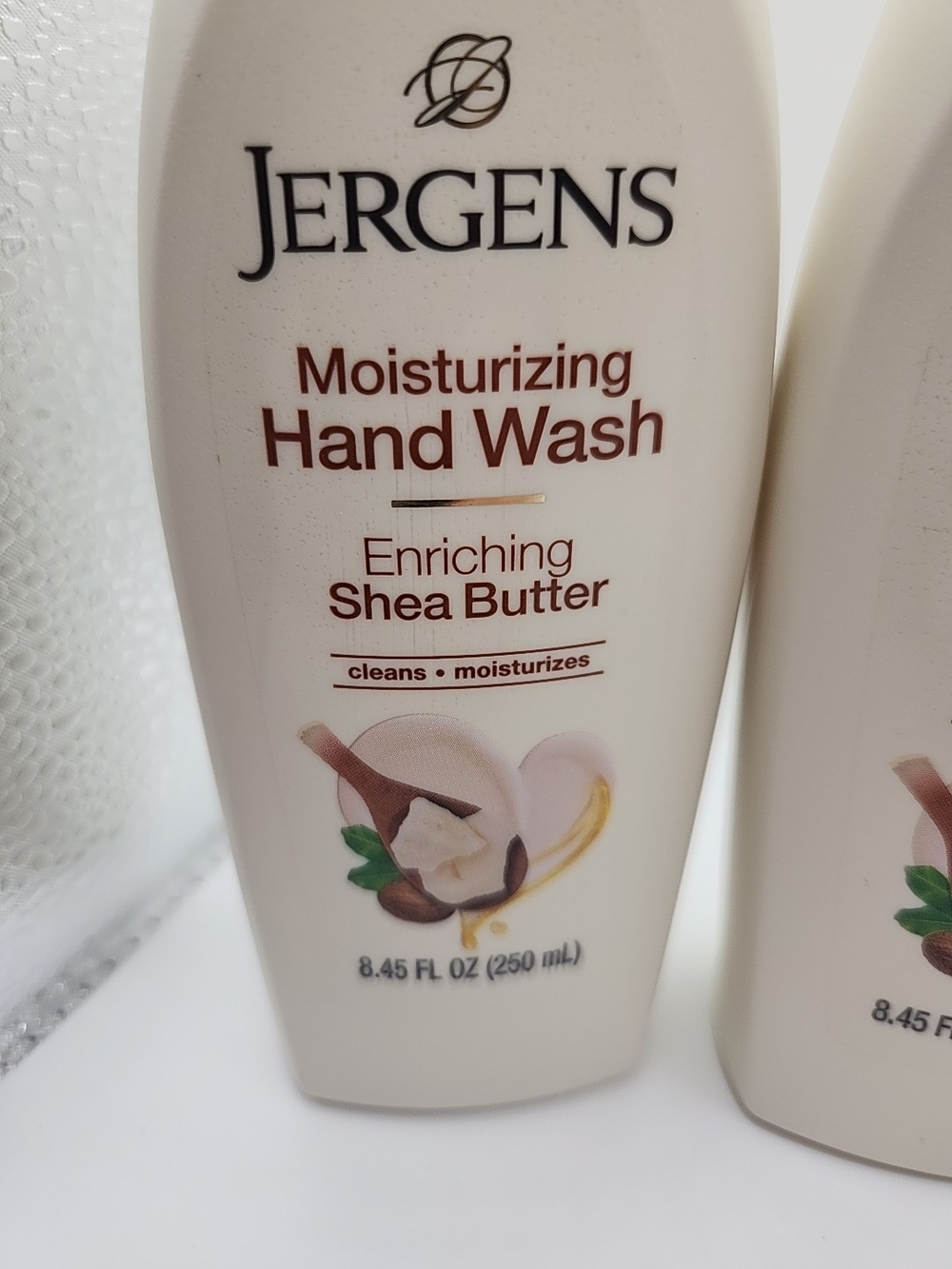 Jergens Moisturizing Hand Soap shea butter retired 4 bottles - Picture 4 of 8
